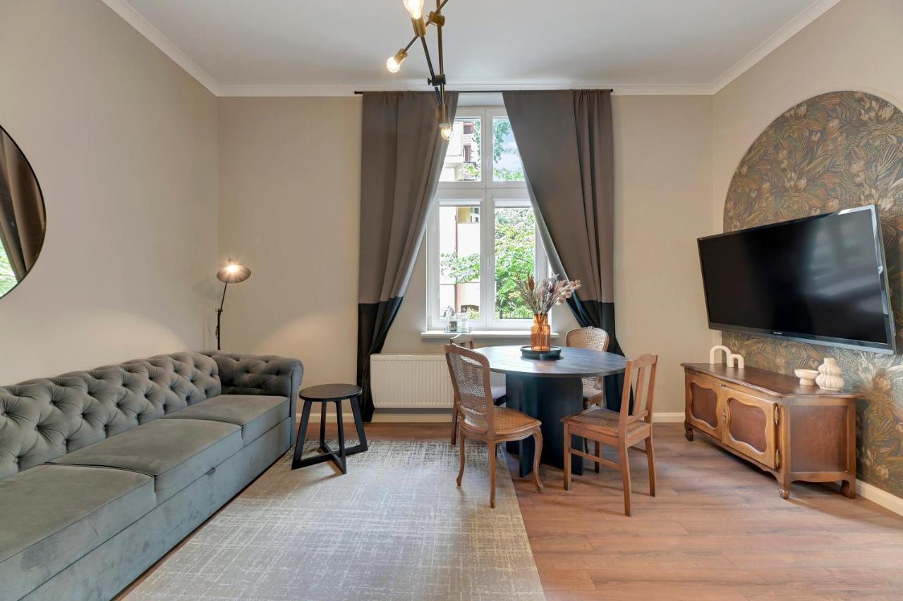 Apartment Chopina Seaside, Cozy & Chic By Downtown *